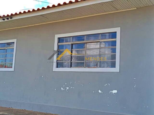 #04 - Casa para Venda em Siqueira Campos - PR