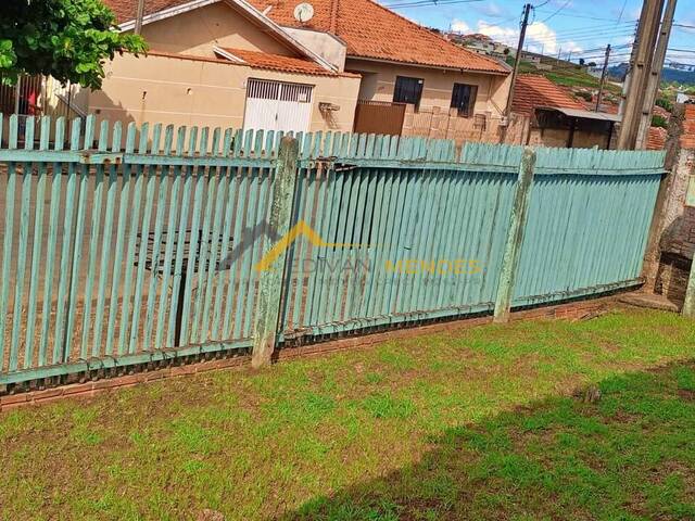 #04 - Casa para Venda em Siqueira Campos - PR