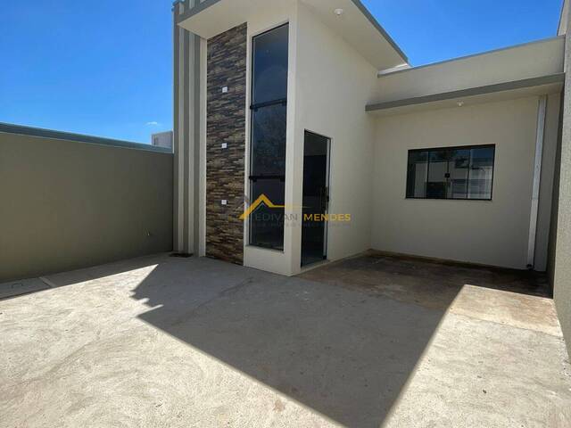 #07 - Casa para Venda em Siqueira Campos - PR