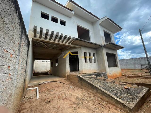Casa para Venda em Siqueira Campos - 4