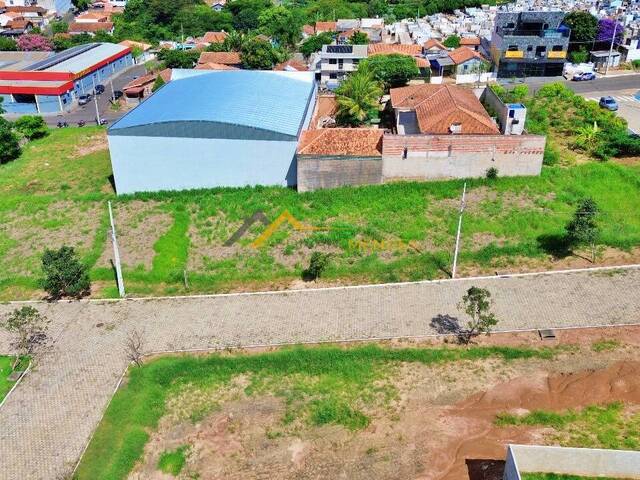 #33 - Terreno para Venda em Siqueira Campos - PR