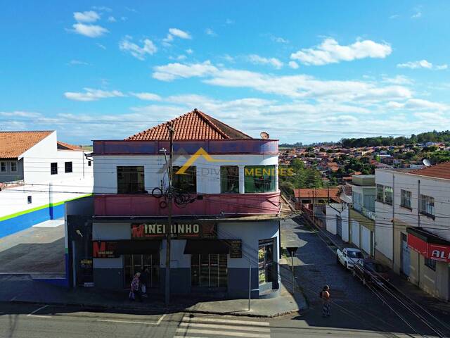 #02 - Prédio comercial para Venda em Siqueira Campos - PR