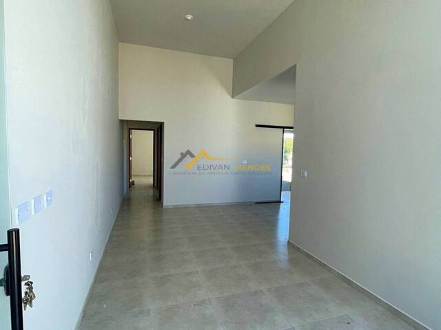 Casa para Venda em Siqueira Campos - 4