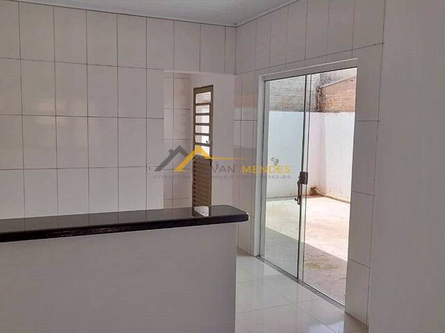 #04 - Casa para Venda em Siqueira Campos - PR