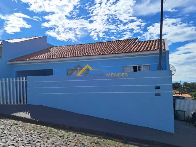 #16 - Casa para Venda em Siqueira Campos - PR